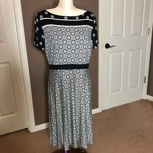NWT Ann Taylor black and white dress